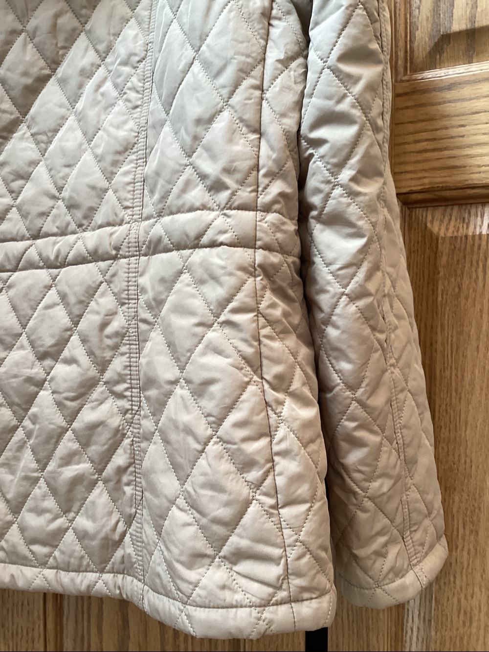 Barbour women’s beige Millfire diamond pattern quilted jacket. Women’s size 14 - Picture 5 of 15